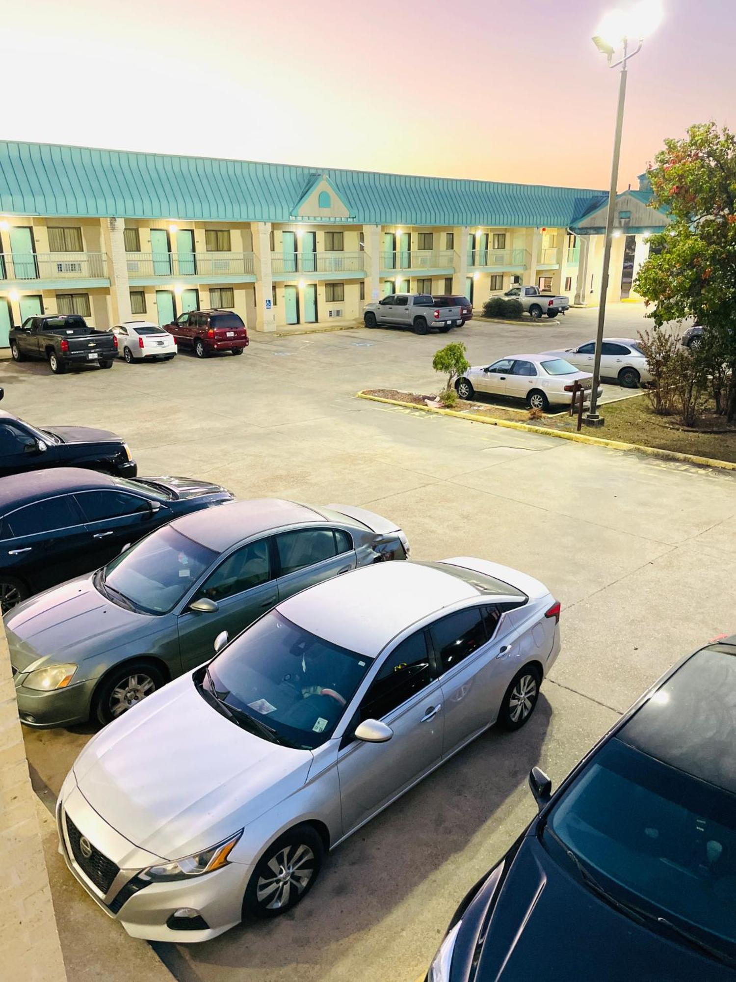 Western Inn Express Hazlehurst Exterior foto